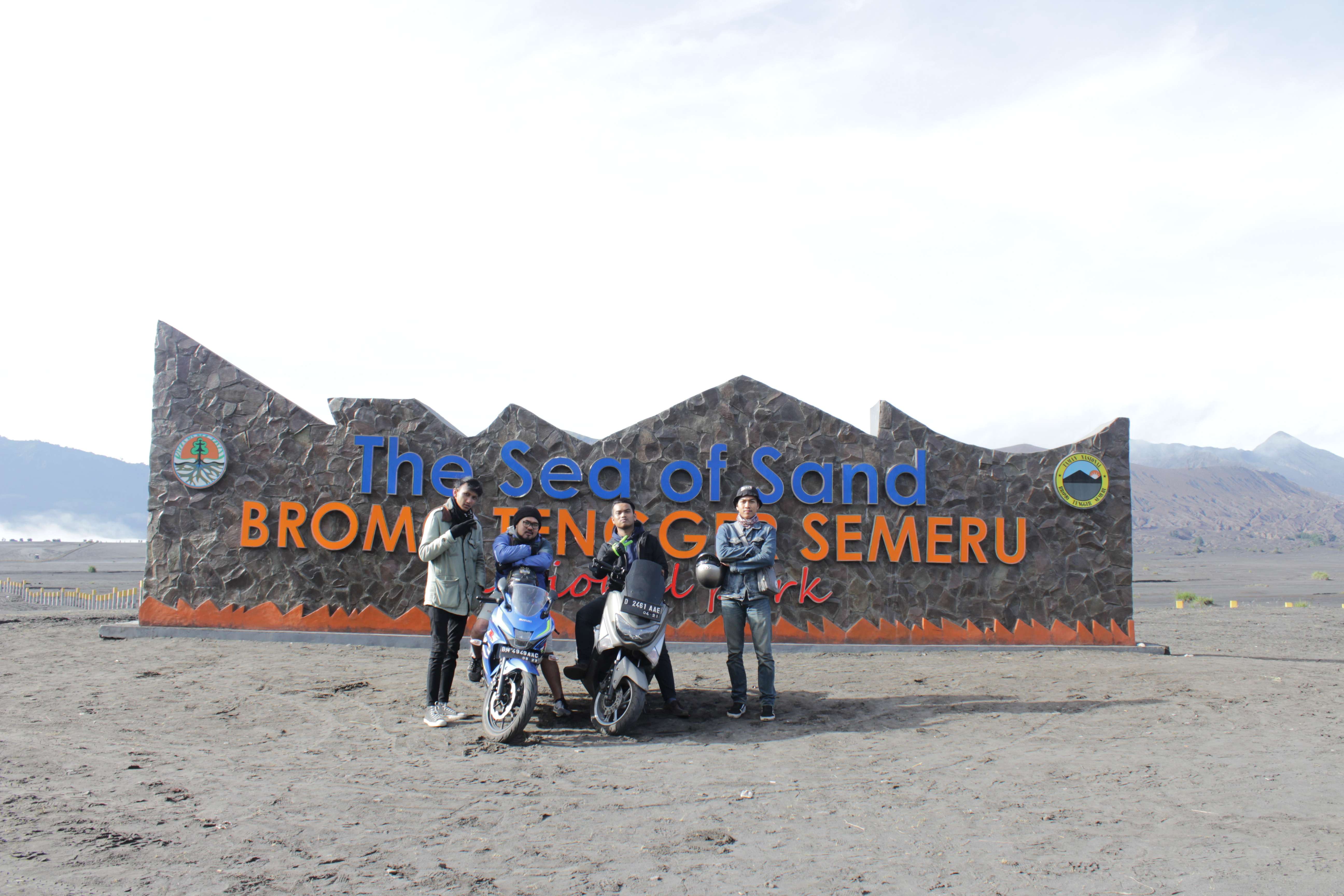 Bermotor dari Bandung ke Gunung Bromo