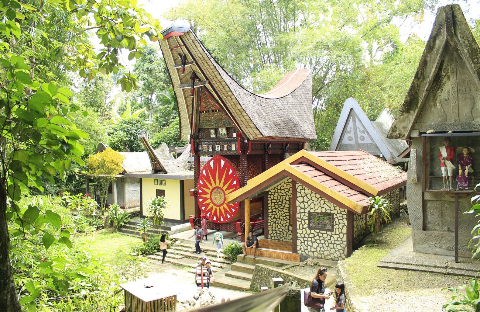 10 Keunikan Kete Kesu, Desa Adat Menawan di Tana Toraja